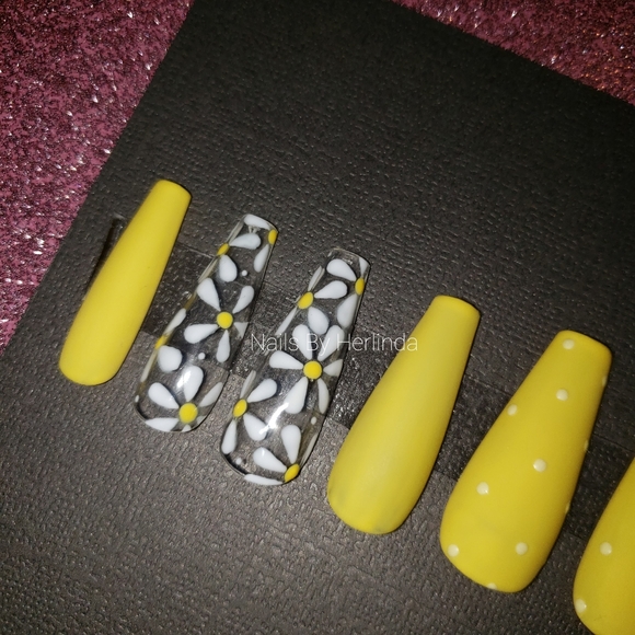 💛Press-On Nails💛 - Picture 3 of 6